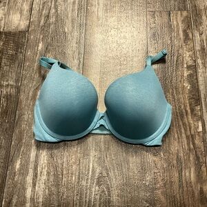 Victoria's Secret Teal Padded Bra Size 32 DD